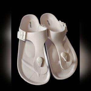 Adjustable flipflops